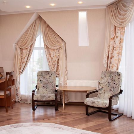 Piligrim 1 Hotel นิโกลาเยฟ ภายนอก รูปภาพ