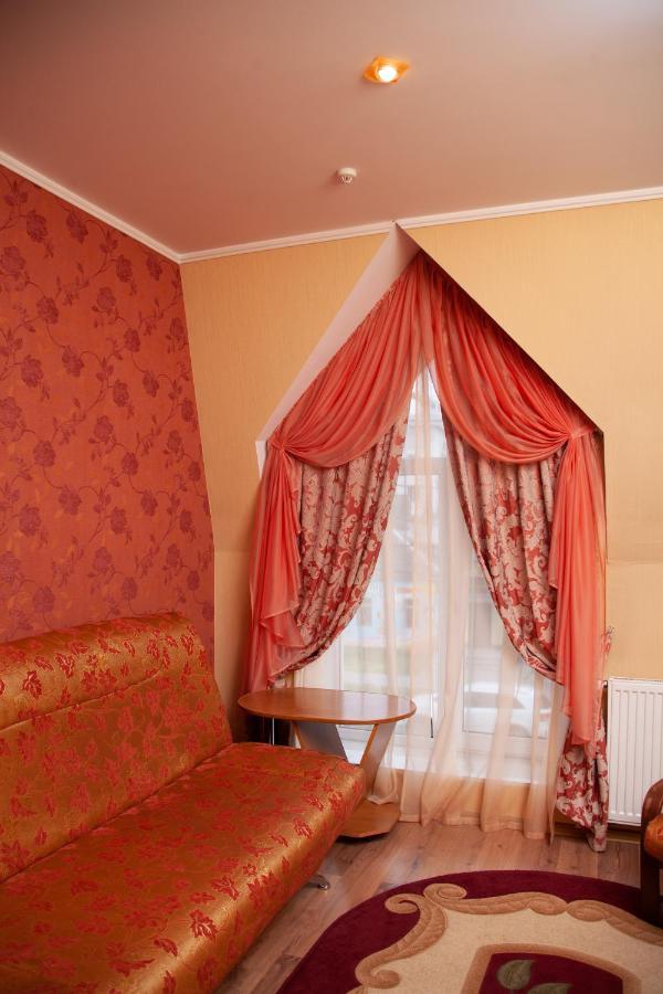 Piligrim 1 Hotel นิโกลาเยฟ ภายนอก รูปภาพ
