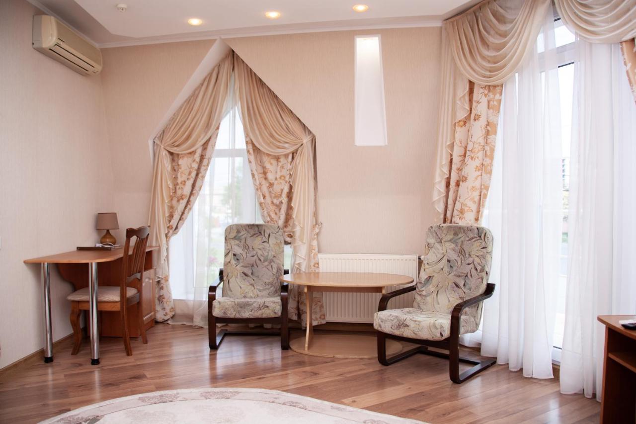 Piligrim 1 Hotel นิโกลาเยฟ ภายนอก รูปภาพ