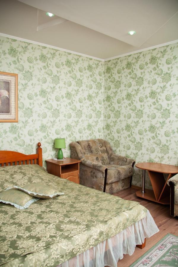 Piligrim 1 Hotel นิโกลาเยฟ ภายนอก รูปภาพ