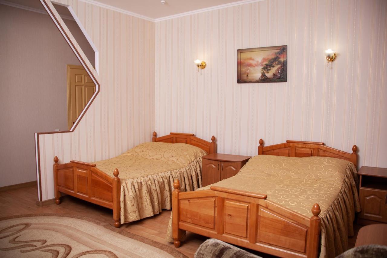 Piligrim 1 Hotel นิโกลาเยฟ ภายนอก รูปภาพ